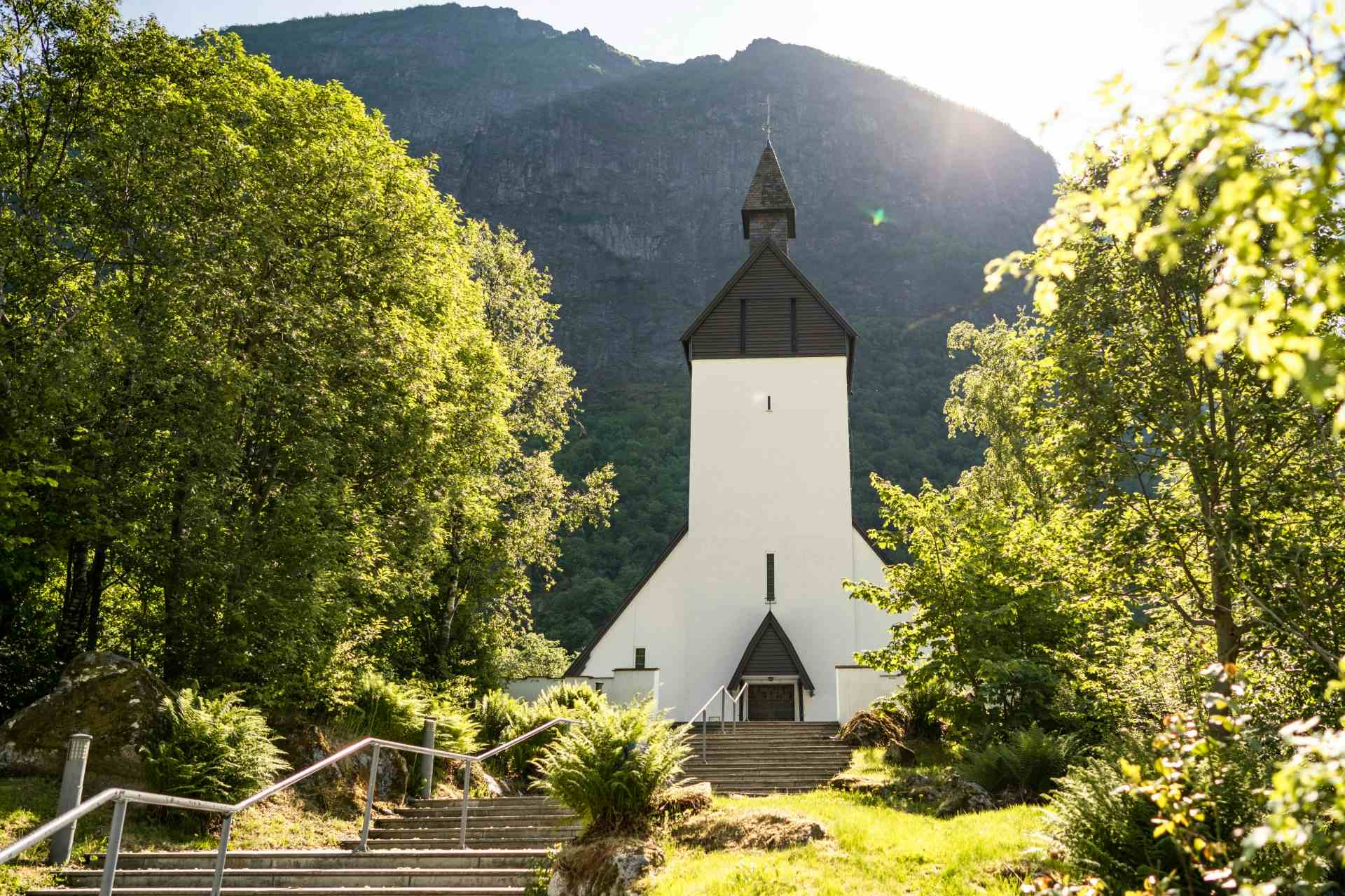 Høyanger Kyrkje