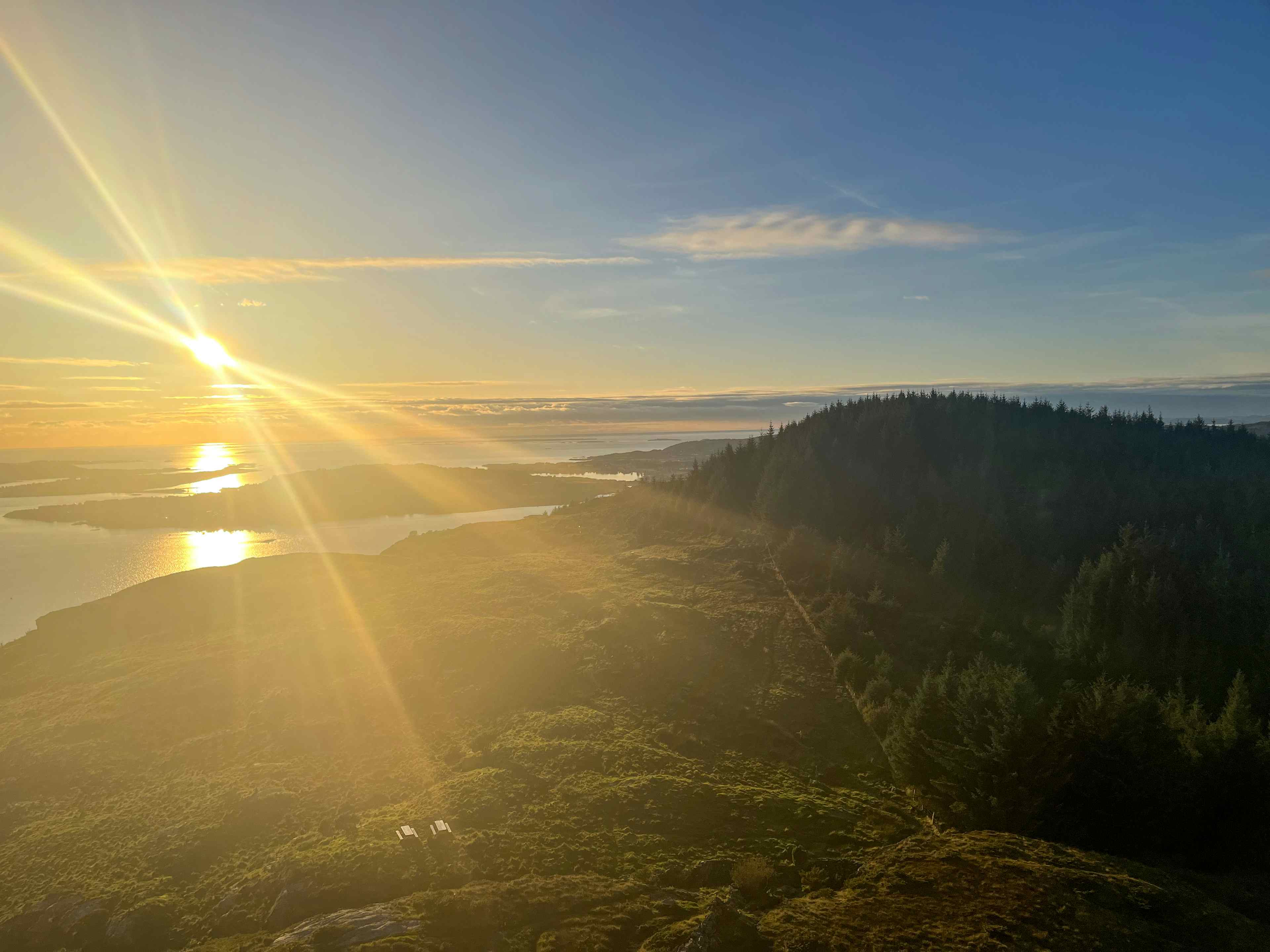 mountain hike, mountain views and fjord island views