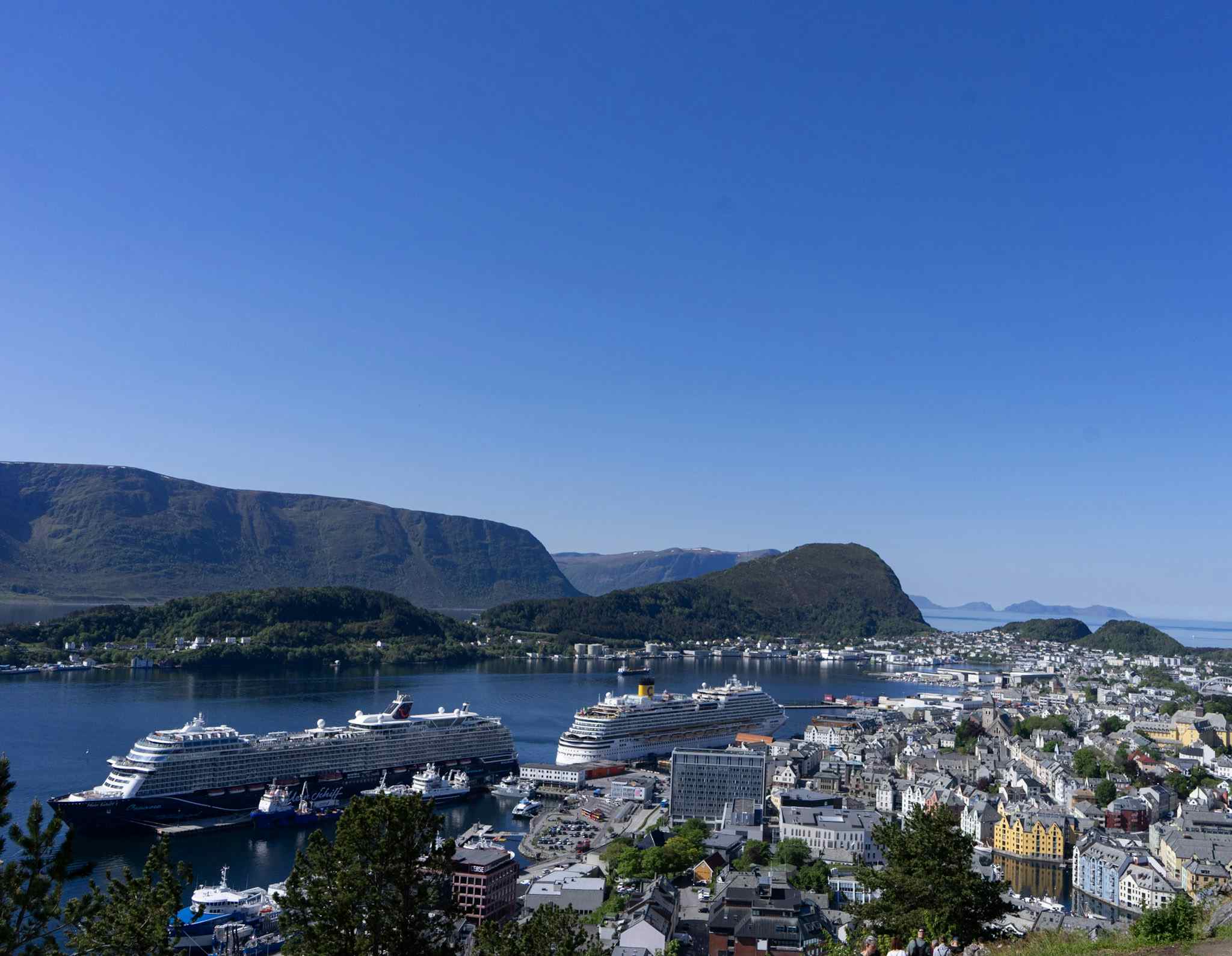 UtsikUtsikt over Ålesund fra en av turene.t over Ålesund fra en av turene.